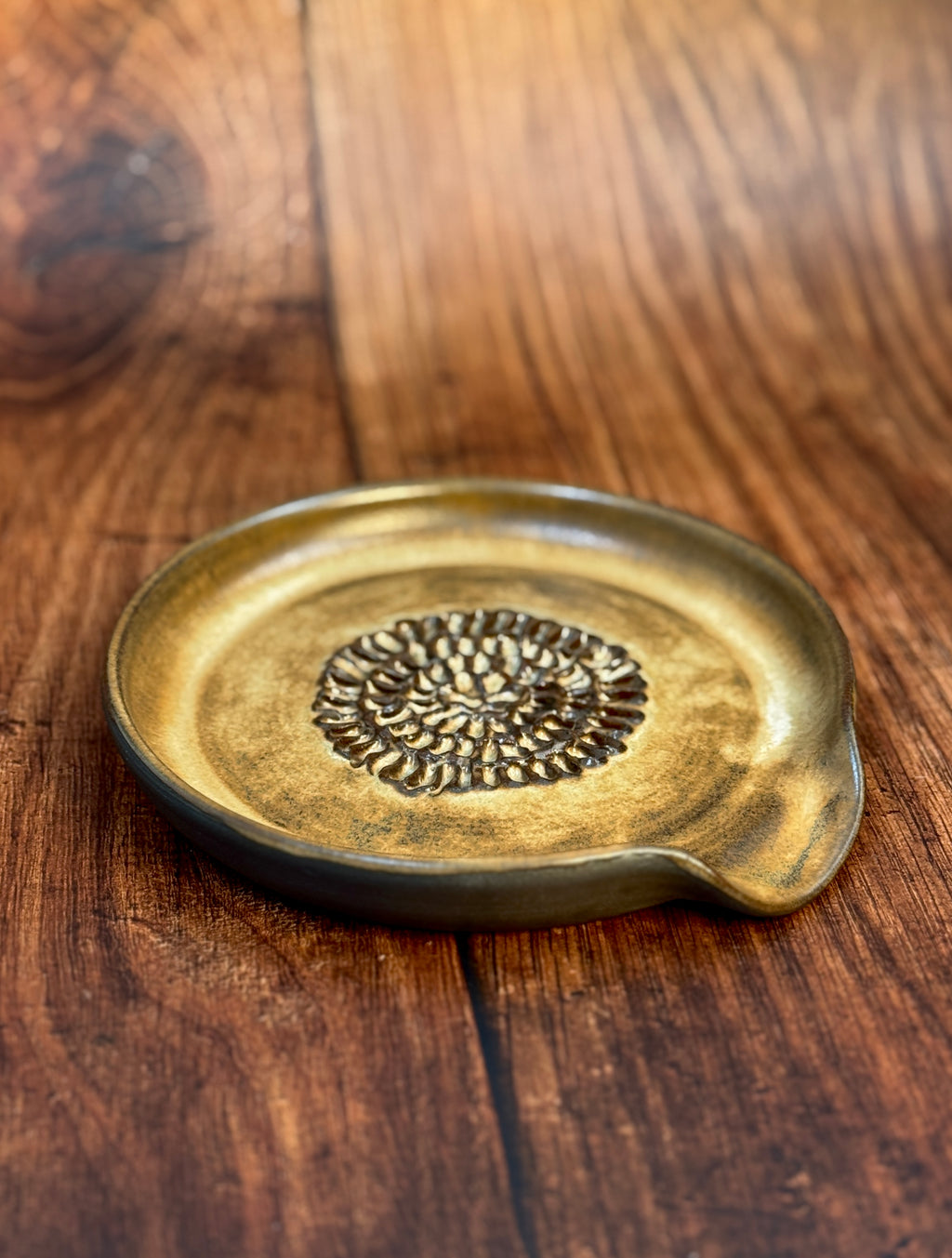 Earthy Brown Handmade Grating Dish (Stoneware)