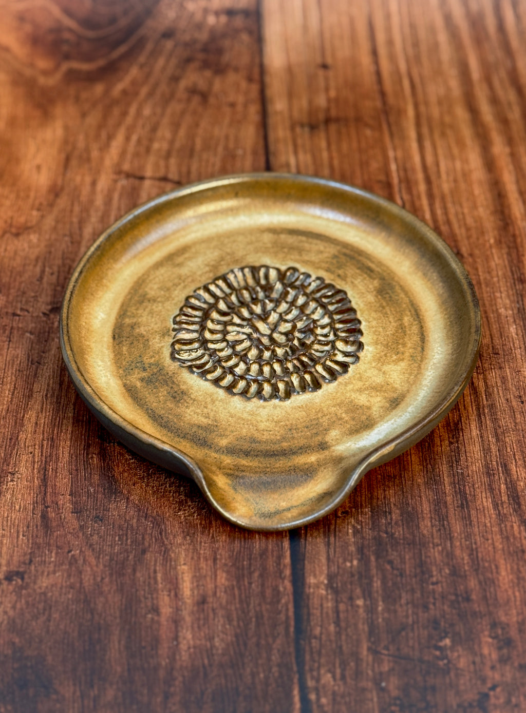 Earthy Brown Handmade Grating Dish (Stoneware)