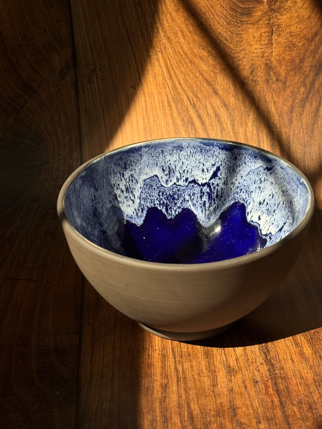 Large Handmade Ceramic Salad Bowl with Cobalt Interior (Stoneware)