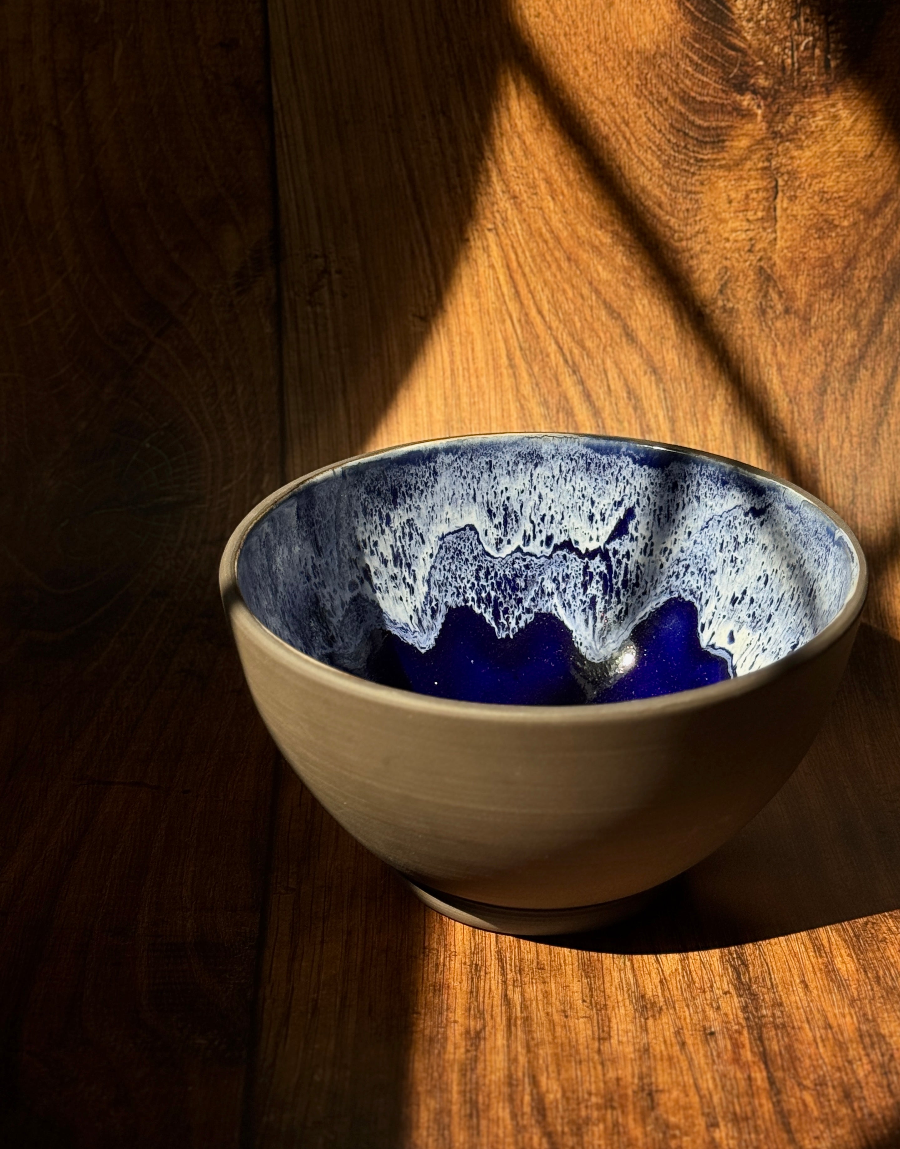 Large Handmade Ceramic Salad Bowl with Cobalt Interior (Stoneware)
