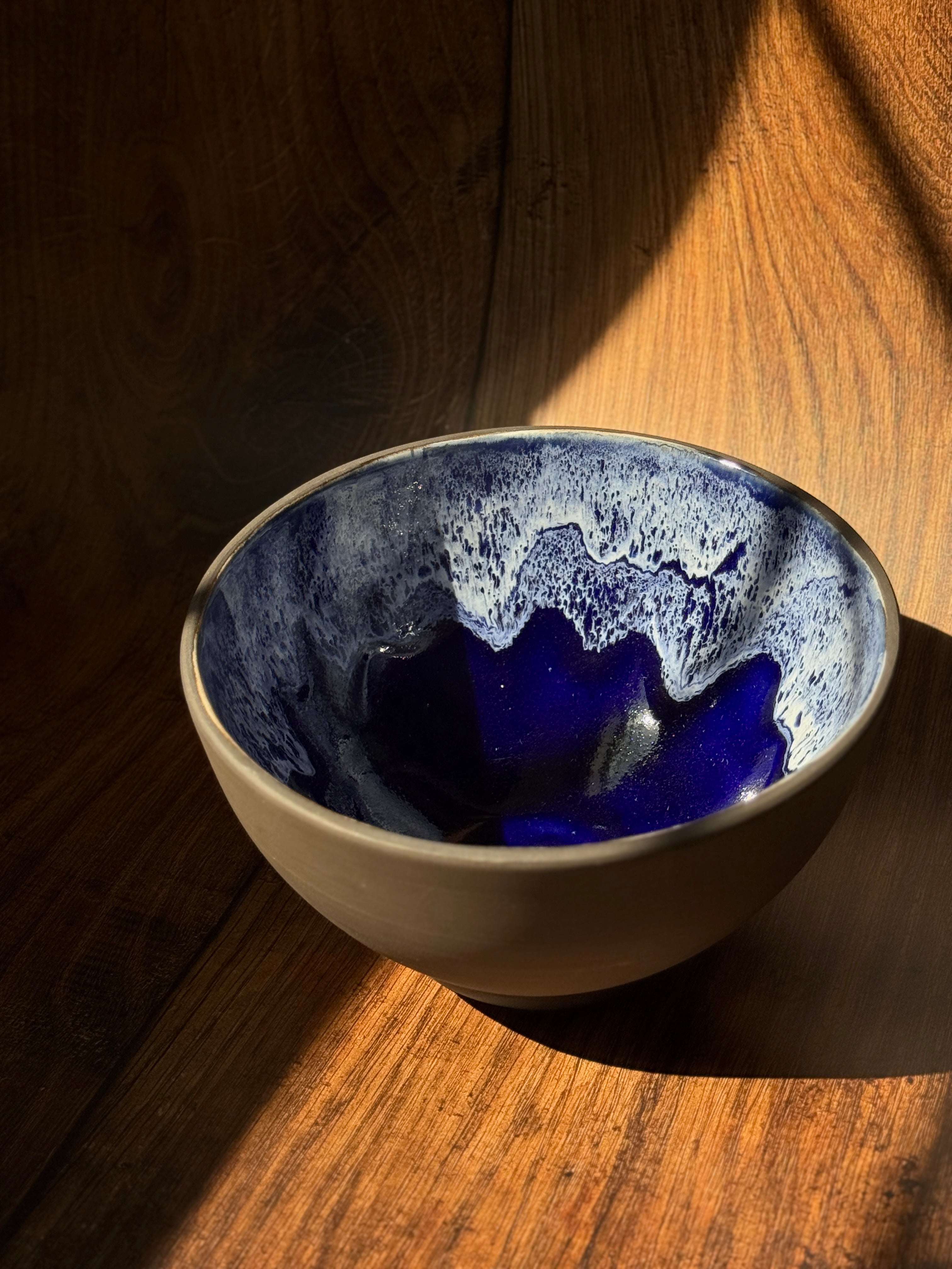 Large Handmade Ceramic Salad Bowl with Cobalt Interior (Stoneware)