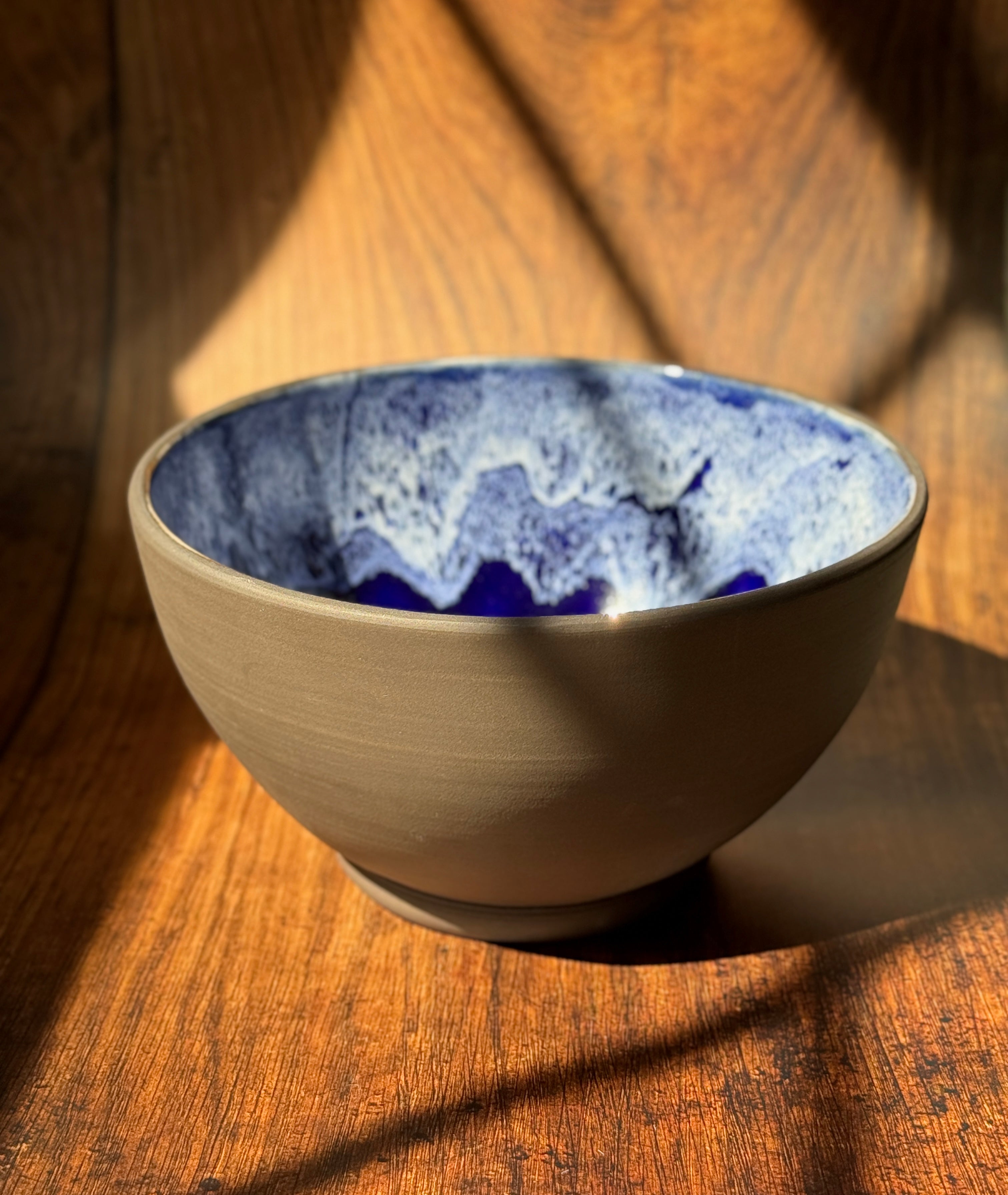 Large Handmade Ceramic Salad Bowl with Cobalt Interior (Stoneware)